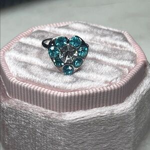 Elegant Silver and Blue Heart Ring